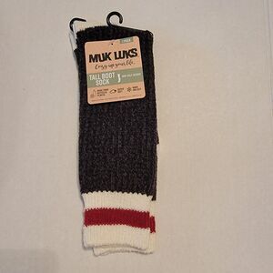 Muk Luks Tall Boot Socks Crew Height Black- Size 6-11W / 6-10M NWT